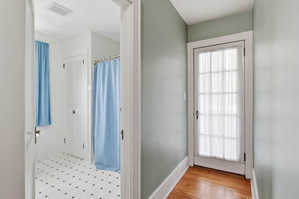 15 Ripley Street Wilbraham, MA 01095 - Photo 27 of 41