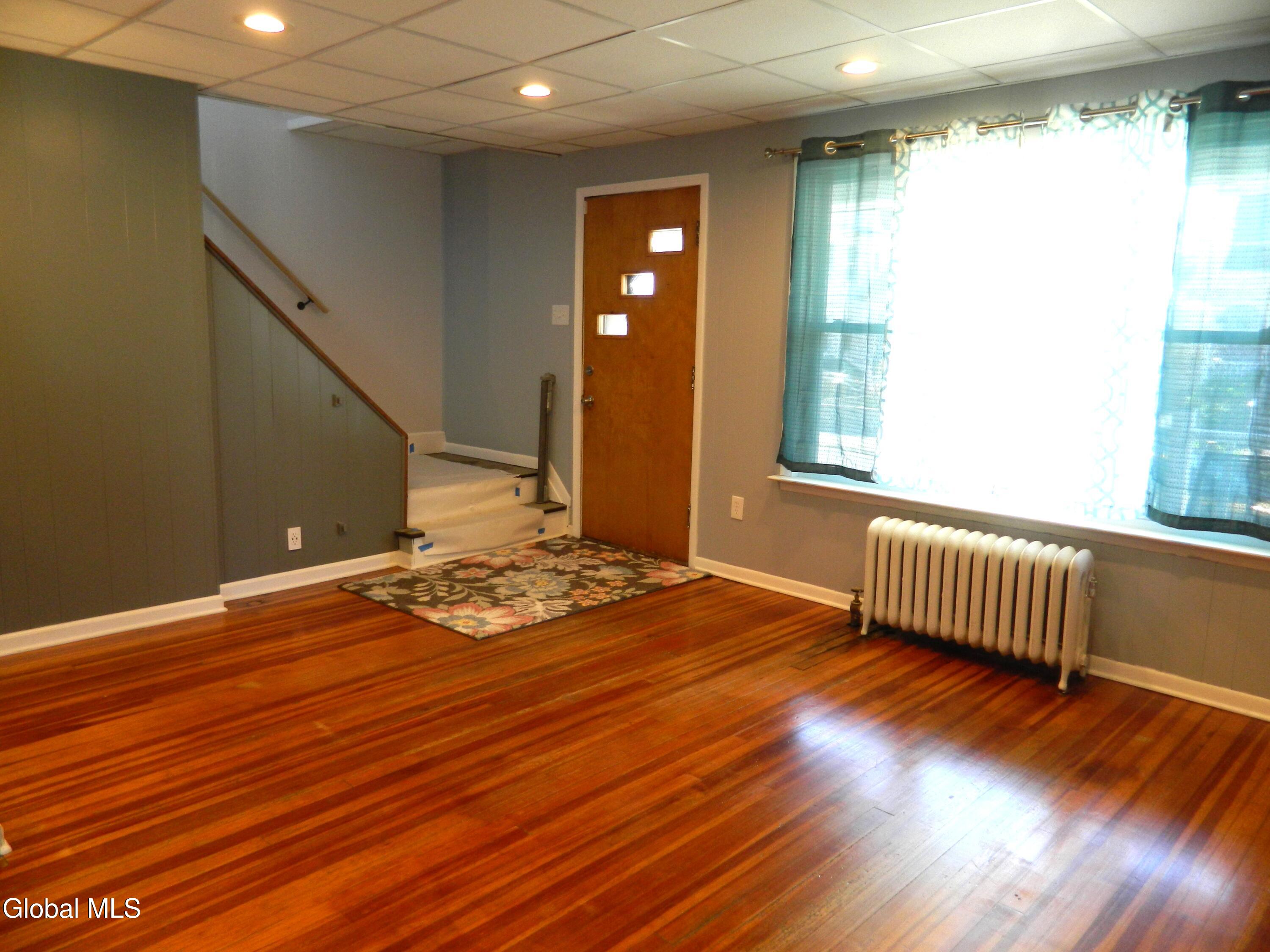 1355 Dewitt Street Schenectady, NY 12303 - Photo 15 of 88 NEWER FRONT WINDOWS WITH WARRANTY