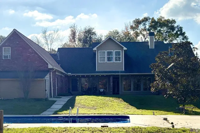 $670,000 | 18616 Perkins Road, Prairieville, LA 70769