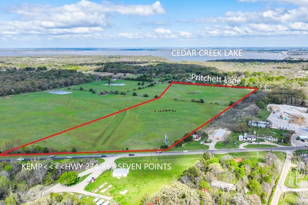 0 St Highway Kemp, TX 75143 - Photo 6 of 16 a view of a city