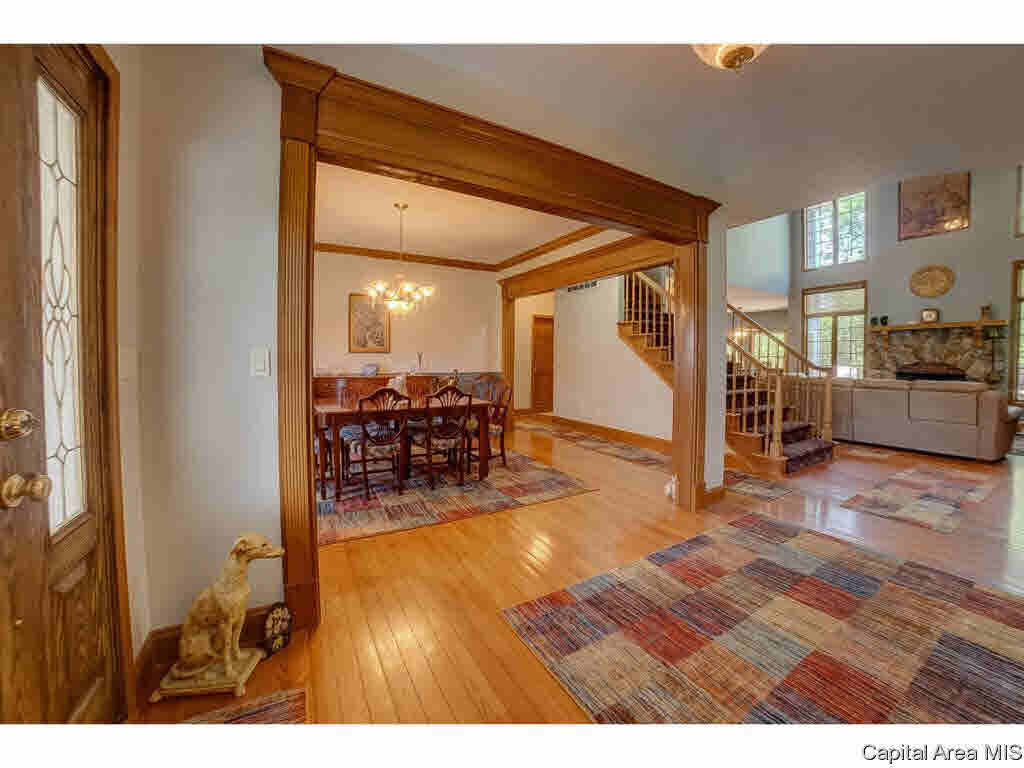 3 Fox Point Rochester, IL 62563 - Photo 8 of 36