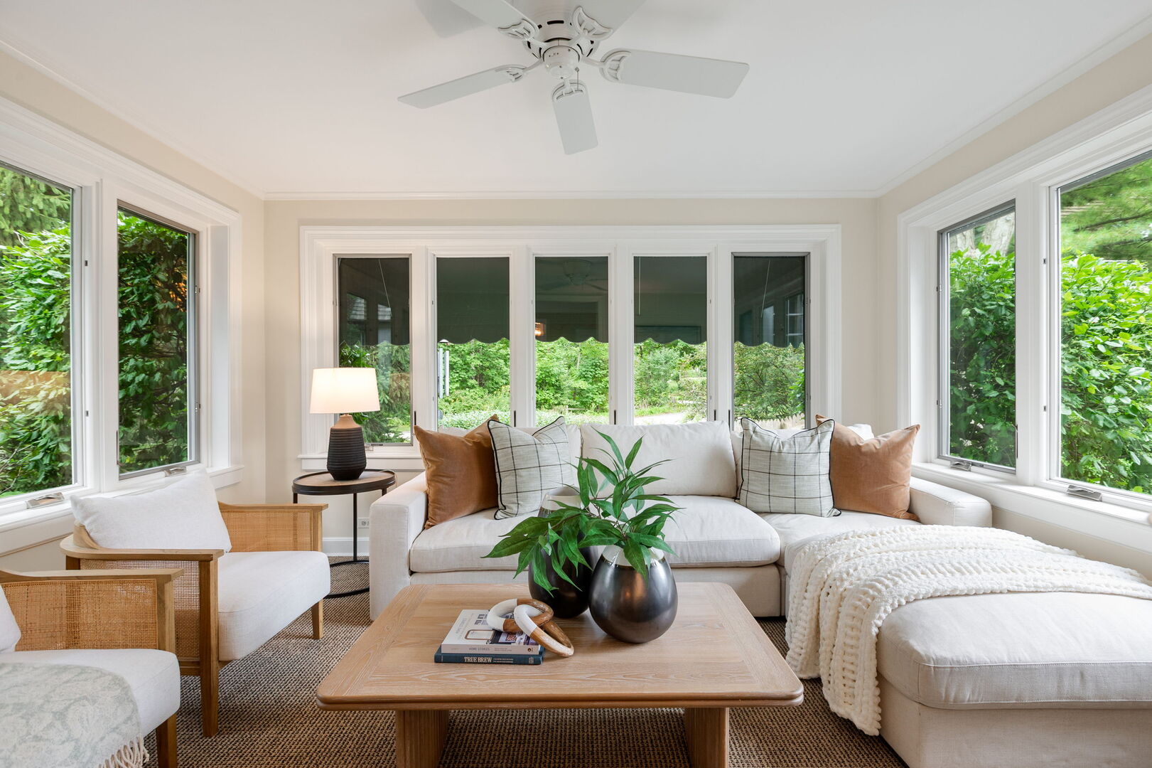 329 Sylvan Road Lake Bluff, IL 60044 - Photo 15 of 42 Gallery Image 15
