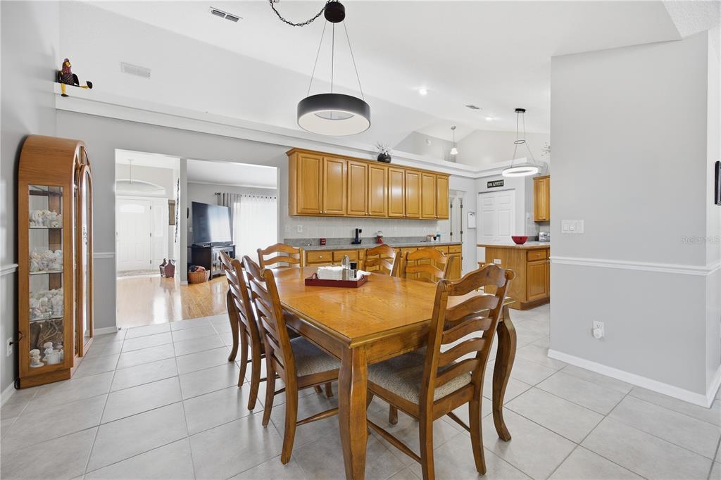 10171 Southwest 45th Avenue Ocala, FL 34476 - Photo 13 of 38