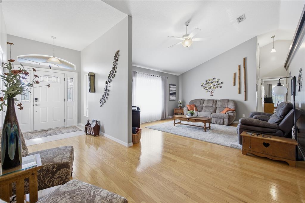 10171 Southwest 45th Avenue Ocala, FL 34476 - Photo 7 of 38