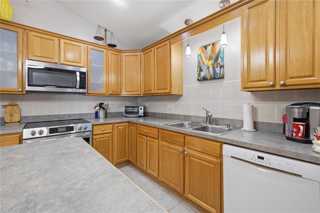 10171 Southwest 45th Avenue Ocala, FL 34476 - Photo 10 of 38