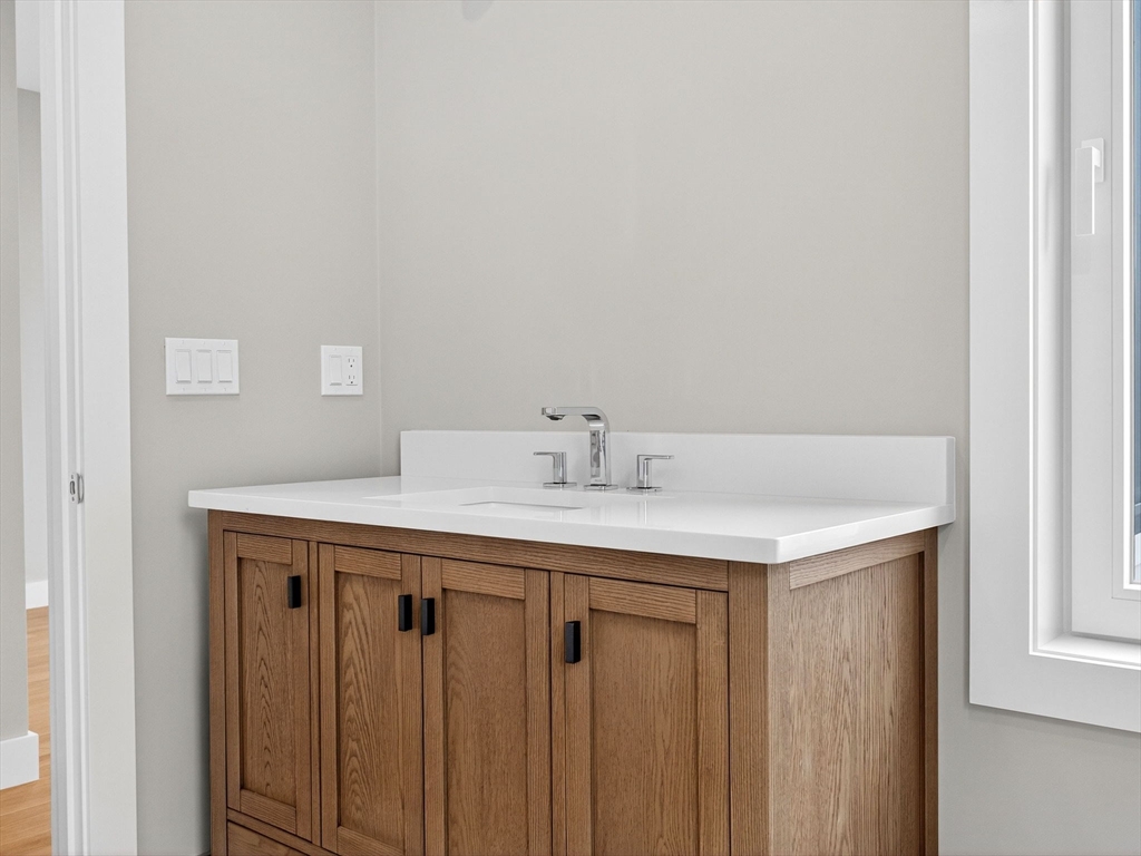 551 East 7th Street, Unit 1 Boston, MA 02127 - Photo 21 of 28