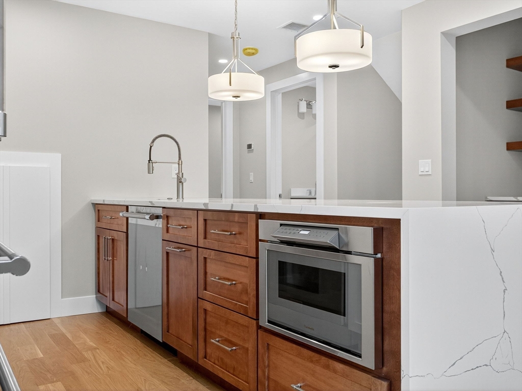 551 East 7th Street, Unit 1 Boston, MA 02127 - Photo 3 of 28