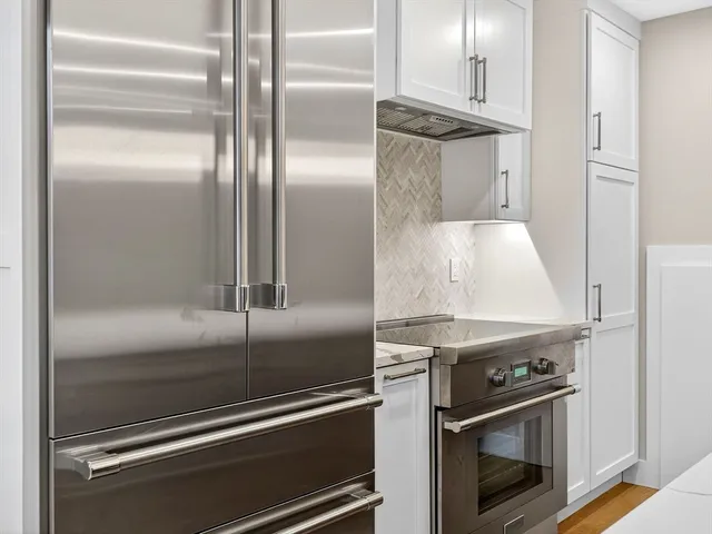 $7,500 | 551 East 7th Street, Unit 1, Boston, MA 02127