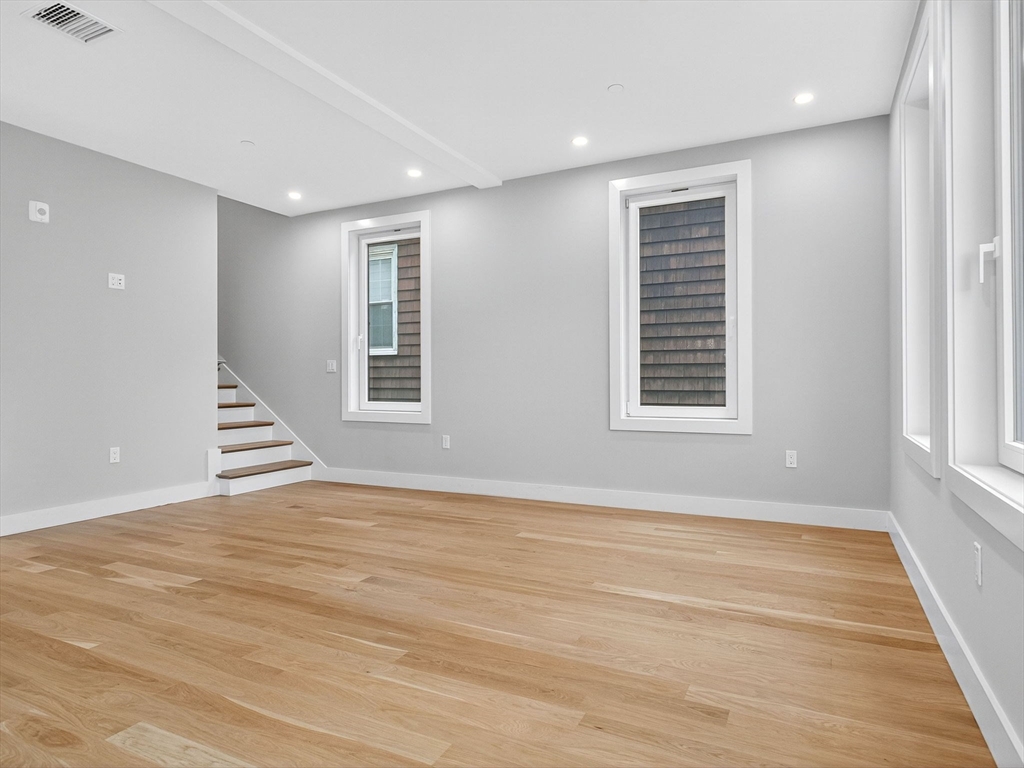 551 East 7th Street, Unit 1 Boston, MA 02127 - Photo 8 of 28