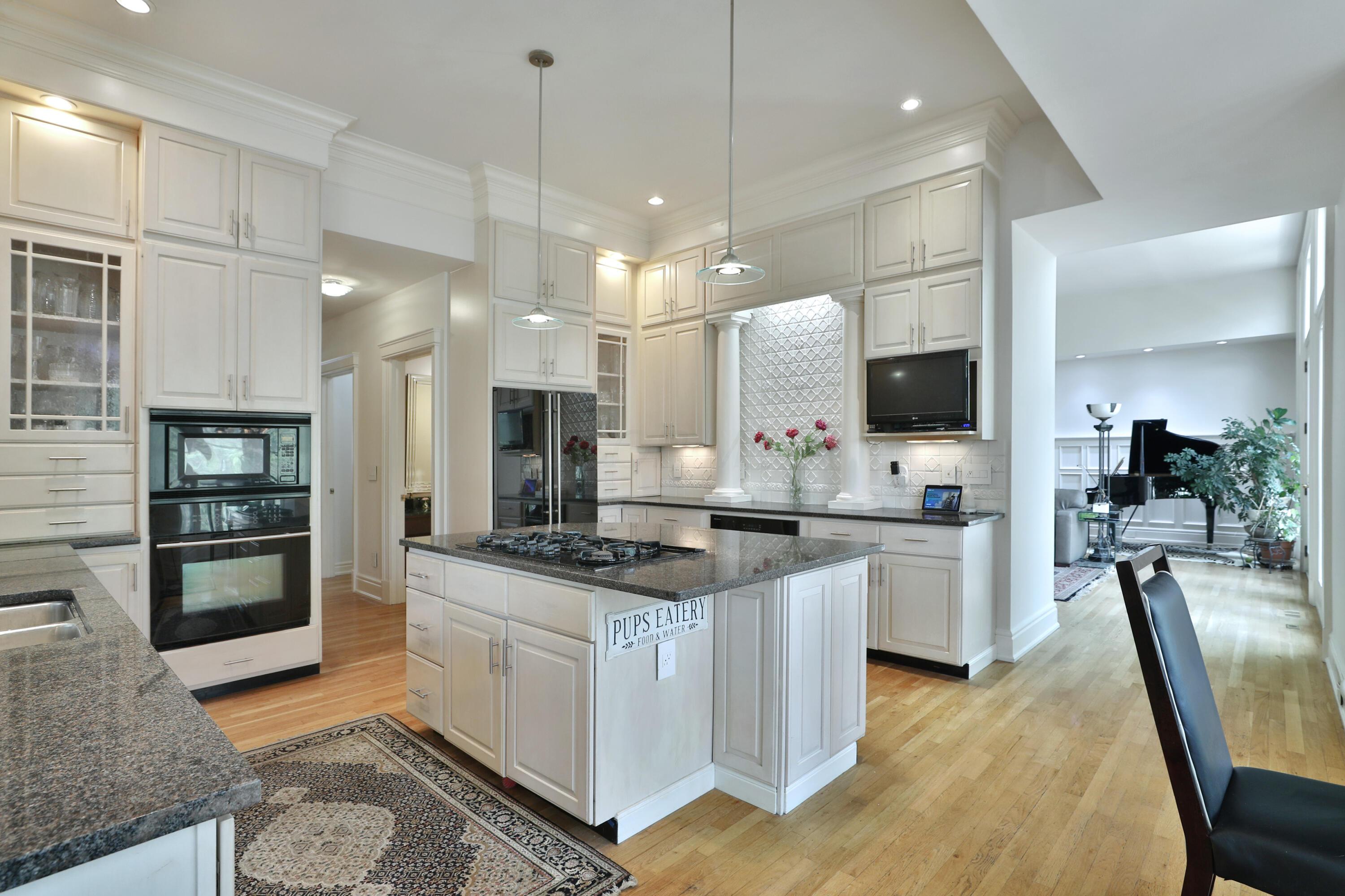 455 Walhalla Road Columbus, OH 43202 - Photo 20 of 71 455-Walhalla-April2026-20
