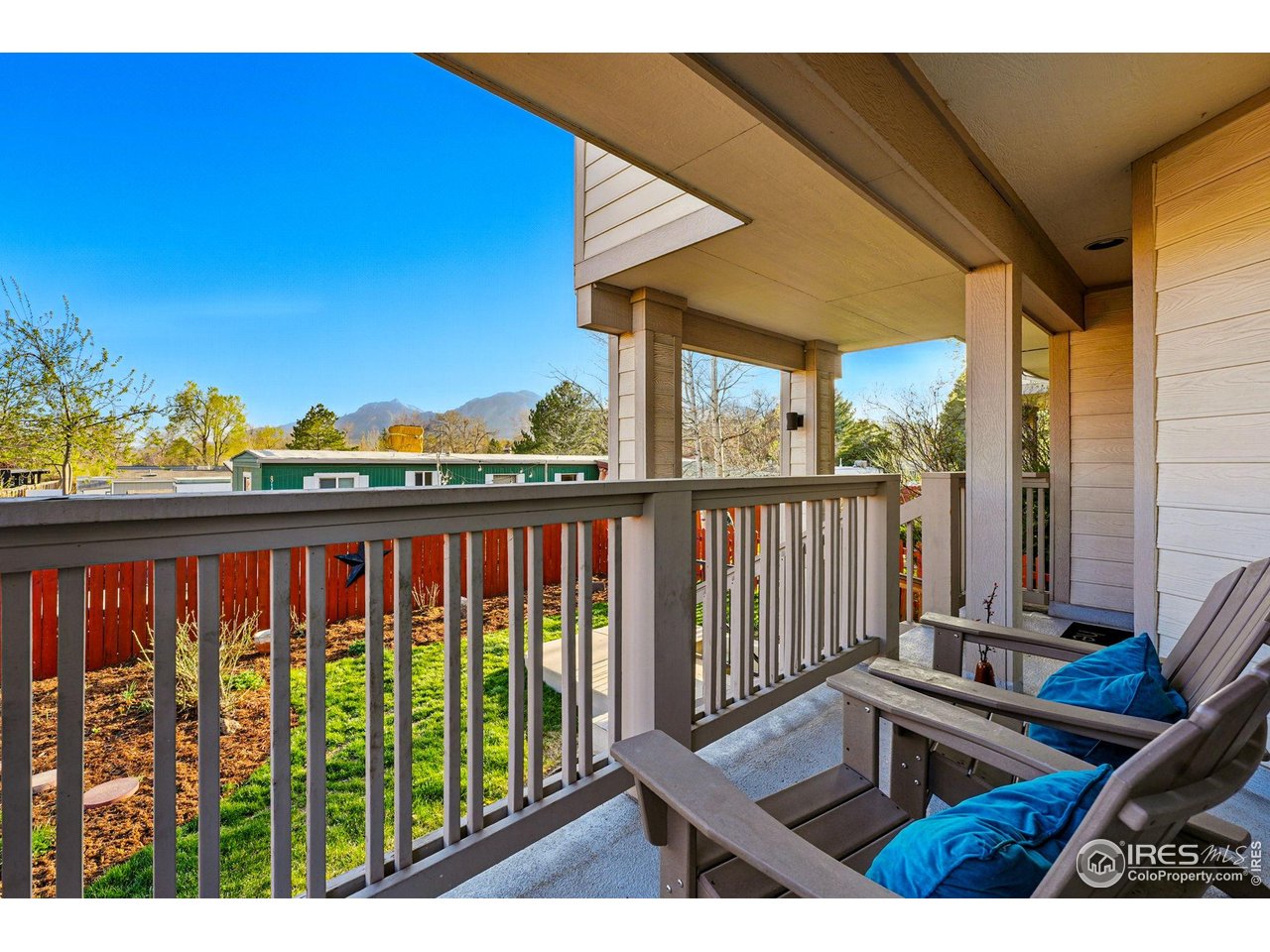 2700 Valmont Road, Unit 5 Boulder, CO 80304 - Photo 16 of 35 a view of balcony with furniture and city view