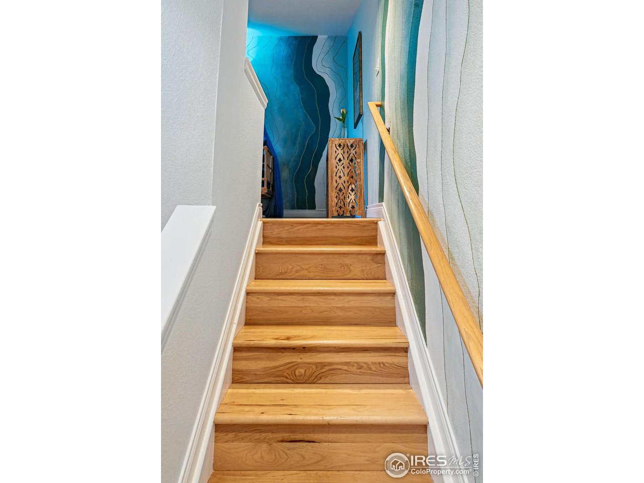 2700 Valmont Road, Unit 5 Boulder, CO 80304 - Photo 23 of 35 a view of staircase with white walls