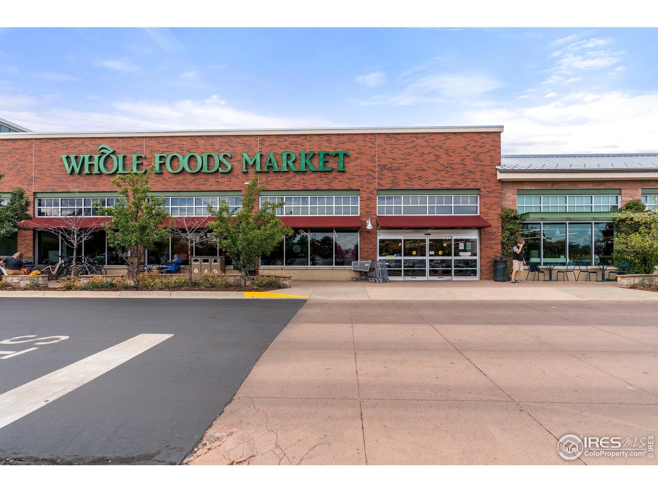 2700 Valmont Road, Unit 5 Boulder, CO 80304 - Photo 33 of 35 a front view of building with street view