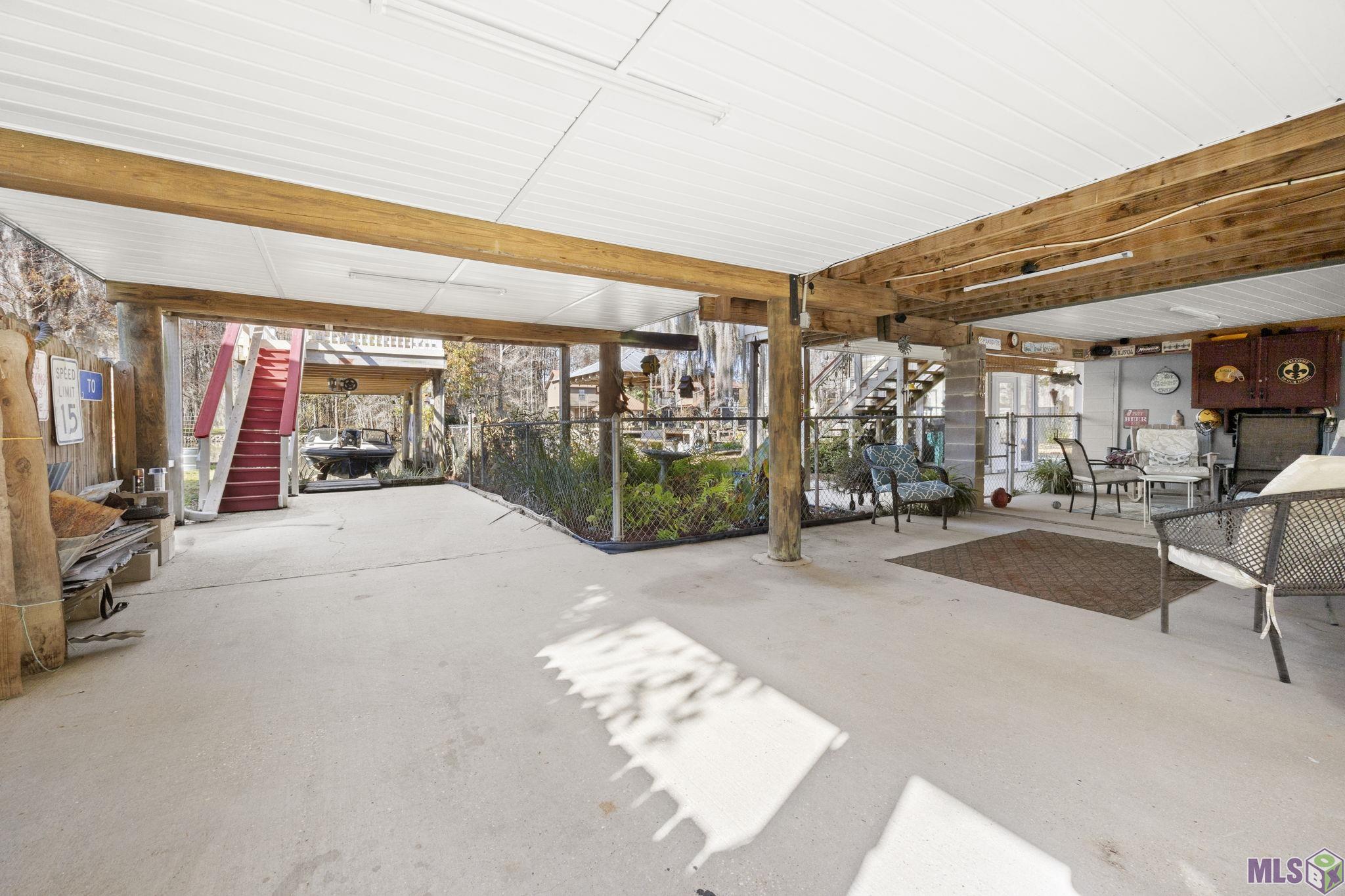 14689 Paradise Road Maurepas, LA 70449 - Photo 28 of 31