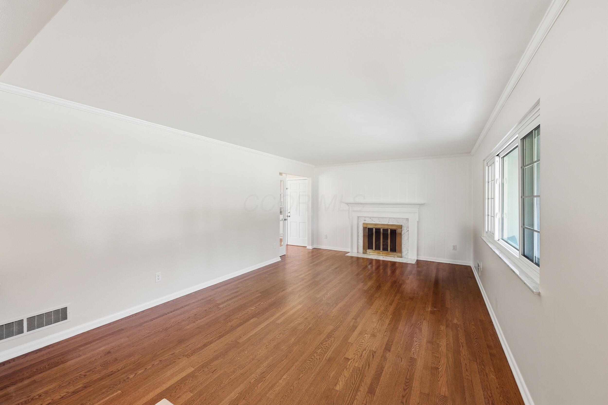1015 Woodmere Road Columbus, OH 43220 - Photo 8 of 32 072A2923