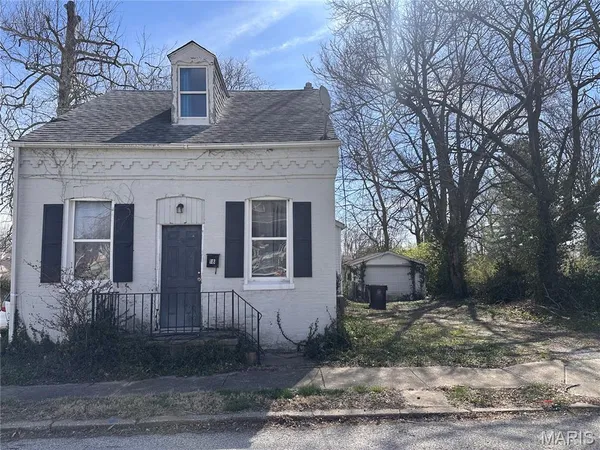 $22,000 | 18 North 16th Street, Belleville, IL 62220