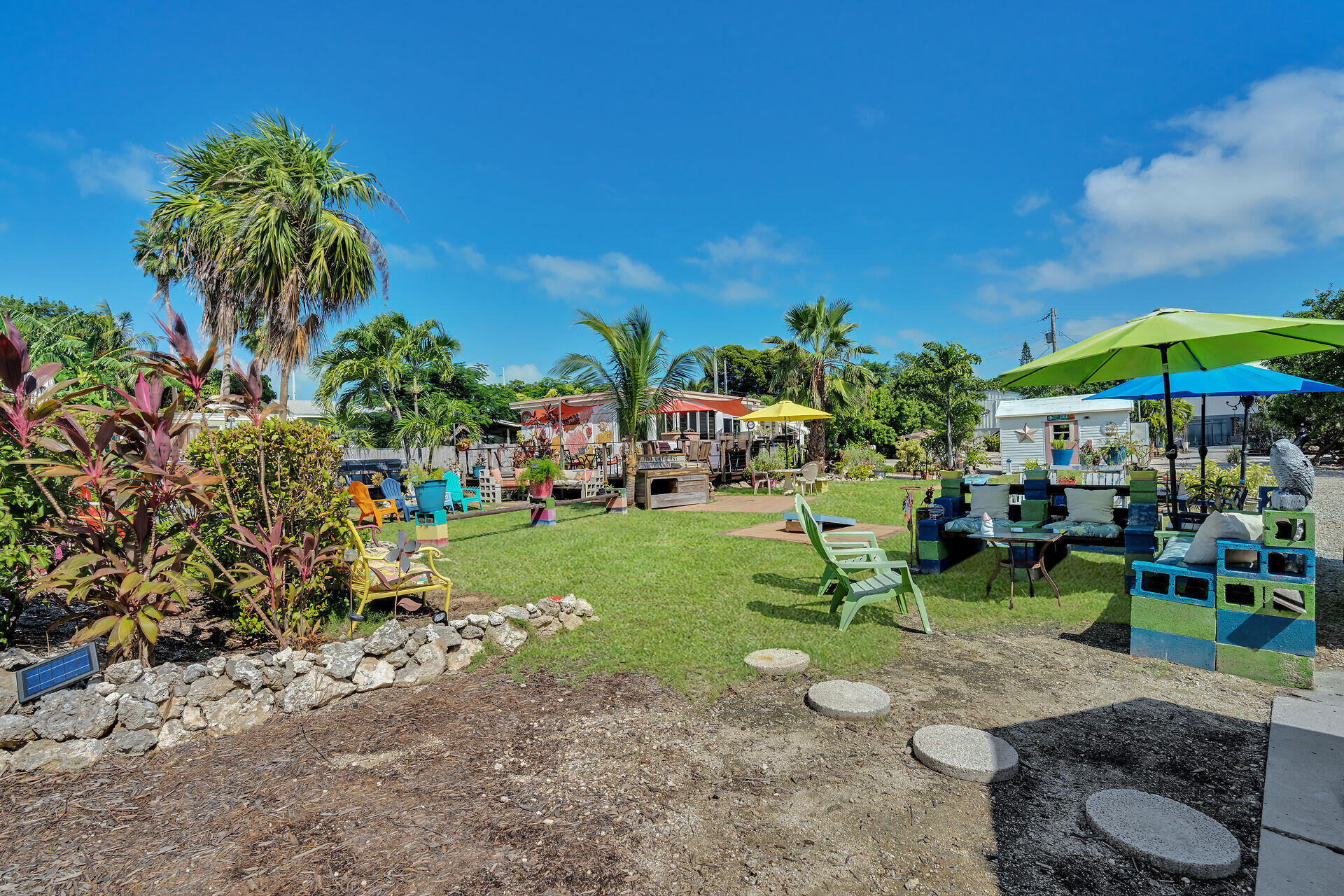 357 23rd Street Marathon, FL 33050 - Photo 36 of 48 a view of a table and chairs in patio