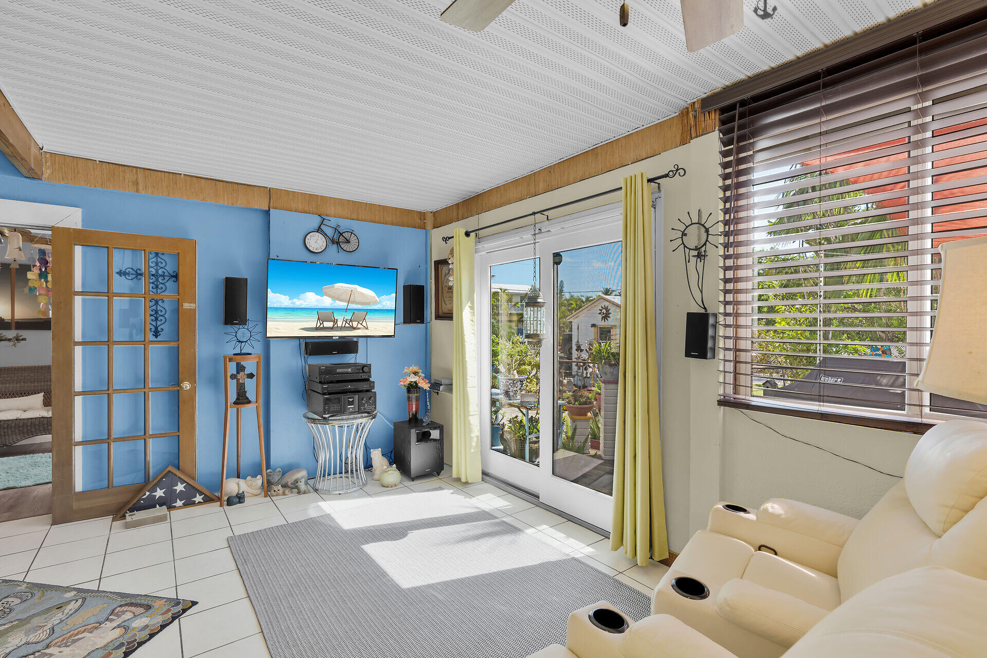 357 23rd Street Marathon, FL 33050 - Photo 9 of 48 a living room with furniture and a large window