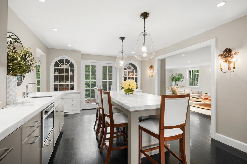44 Hubbard Road Weston, MA 02493 - Photo 14 of 42