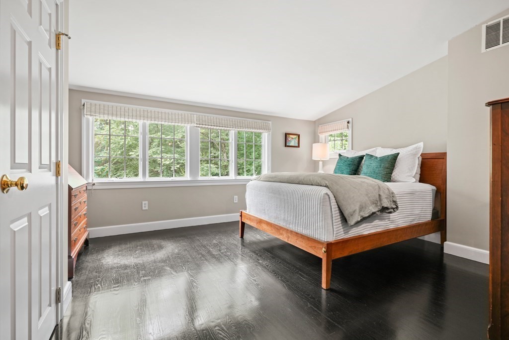 44 Hubbard Road Weston, MA 02493 - Photo 33 of 42