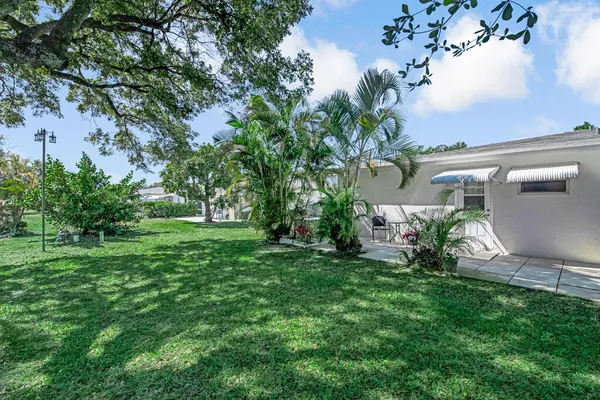a view of an outdoor space and yard