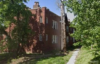 $582,000 | 3761 Meramec Street, St. Louis, MO 63116