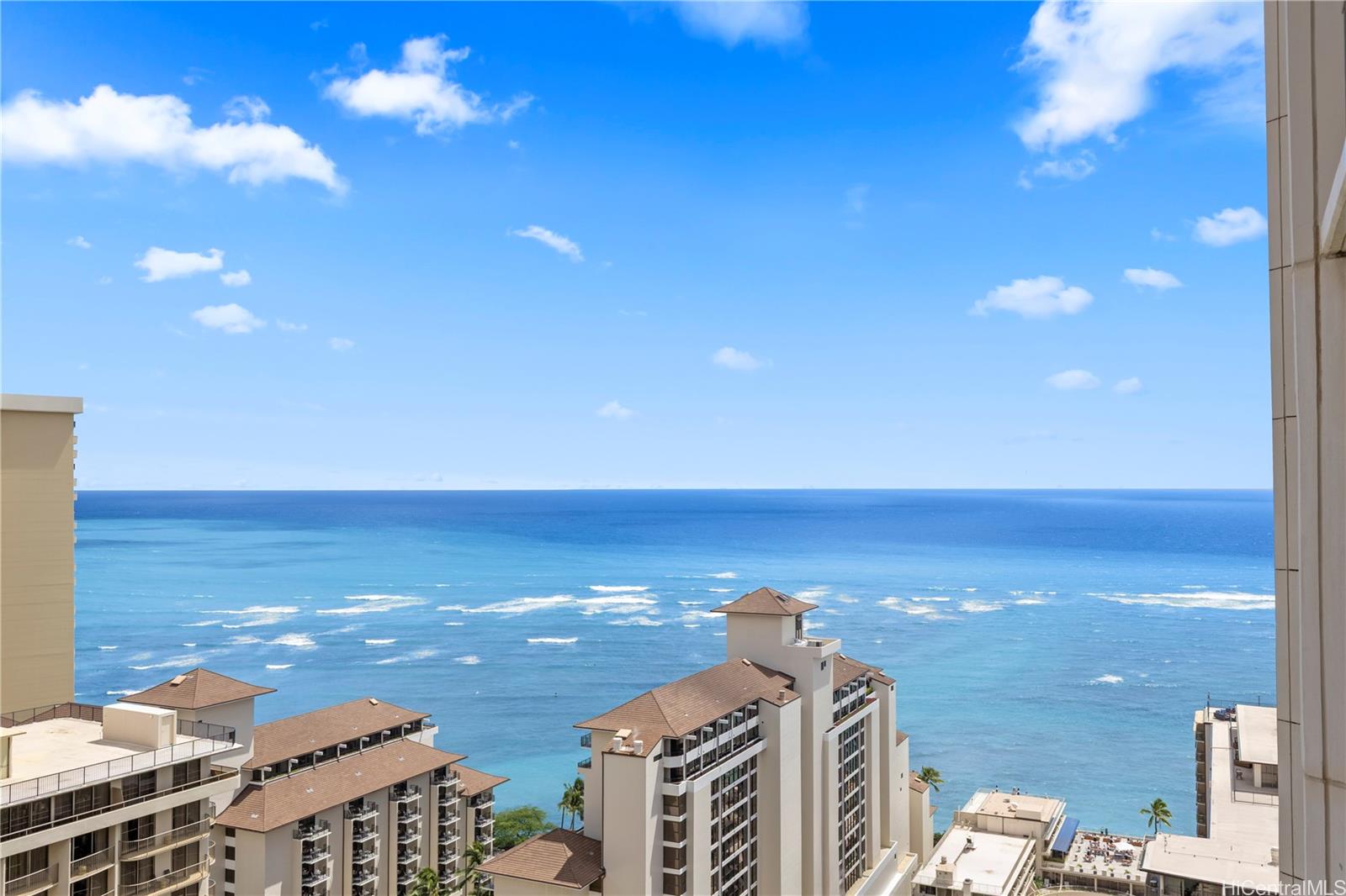 223 Saratoga Road, Unit 2706 Honolulu, HI 96815 - Photo 7 of 25