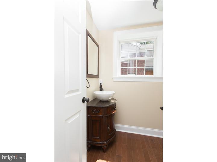 2620 Wendy Road Havertown, PA 19083 - Photo 12 of 25 Bathroom