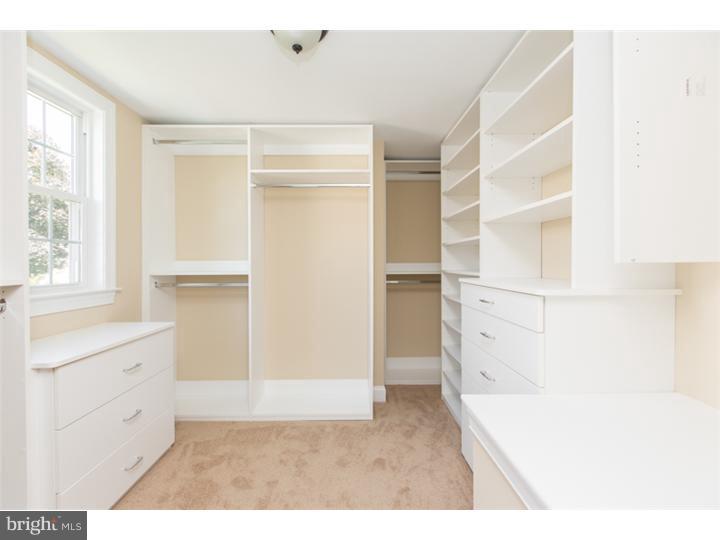 2620 Wendy Road Havertown, PA 19083 - Photo 19 of 25 Walk-in Closet