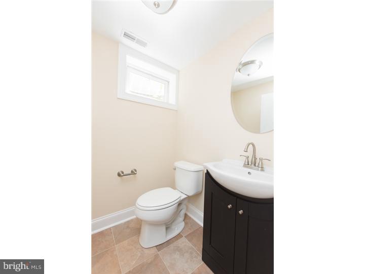 2620 Wendy Road Havertown, PA 19083 - Photo 22 of 25 Bathroom