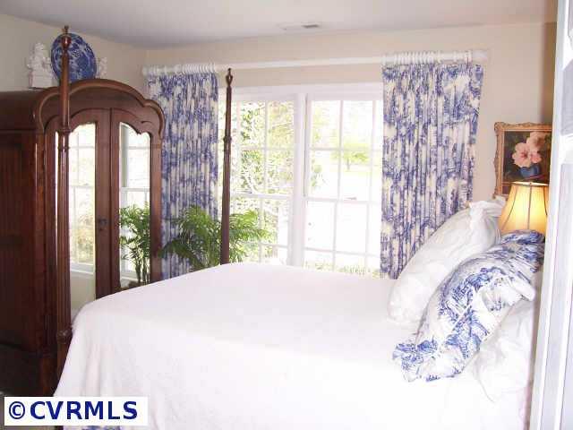 2124 Dresden Road Richmond, VA 23229 - Photo 8 of 10 Other - Beautifully decorated 3rd bedroom
