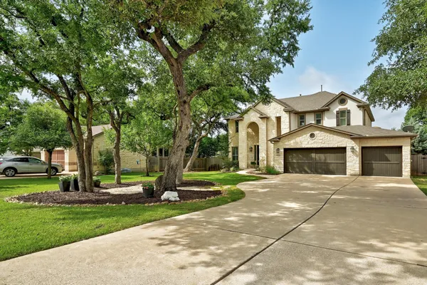 $1,070,500 | 7721 Haggans Lane, Austin, TX 78739