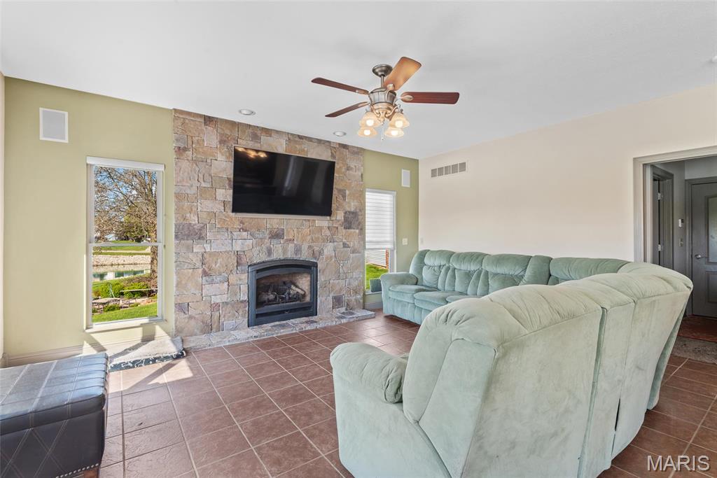 2017 Richview Drive St. Jacob, IL 62281 - Photo 31 of 59