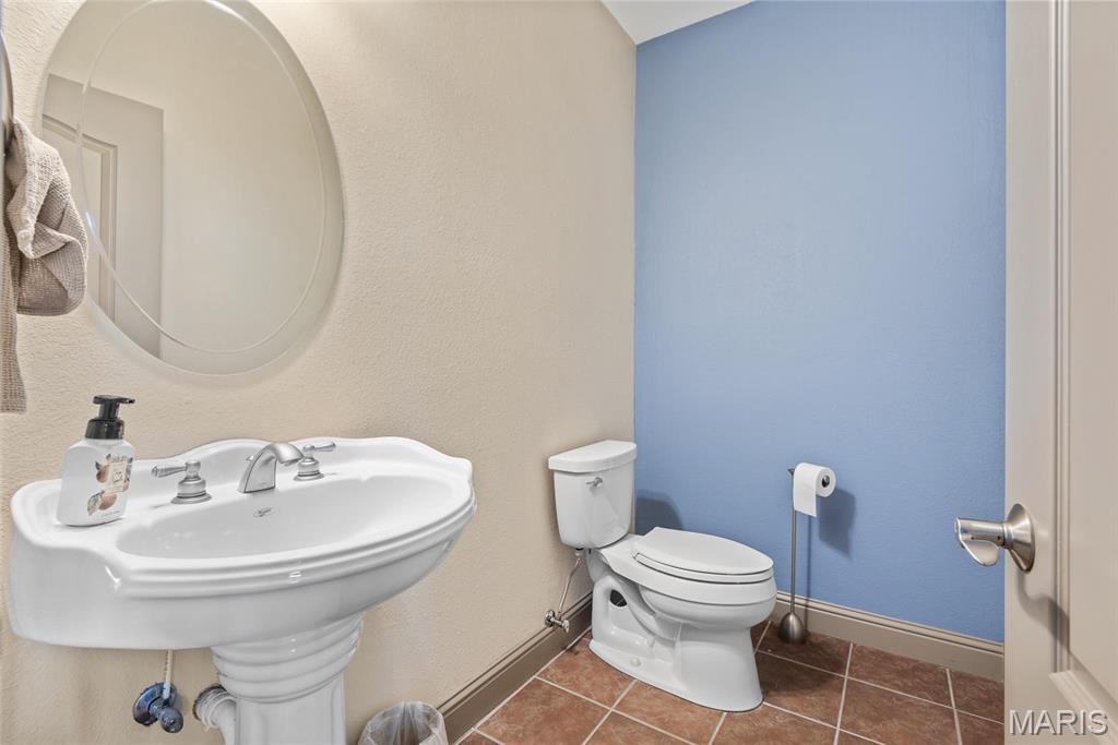 2017 Richview Drive St. Jacob, IL 62281 - Photo 41 of 59