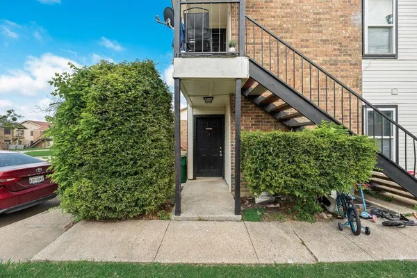 $1,145 | 5109 Herrick Court, Unit C, Haltom City, TX 76117