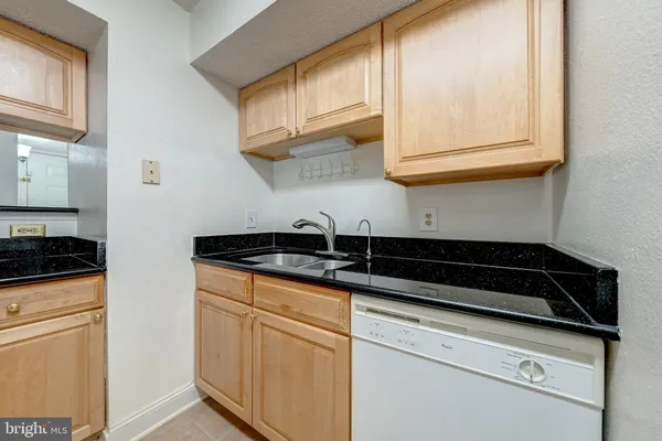 $2,600 | 1539 Lincoln Way, Unit 302B, McLean, VA 22102