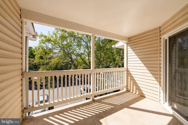 $2,600 | 1539 Lincoln Way, Unit 302B, McLean, VA 22102