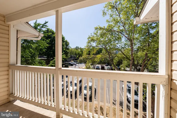 $2,600 | 1539 Lincoln Way, Unit 302B, McLean, VA 22102