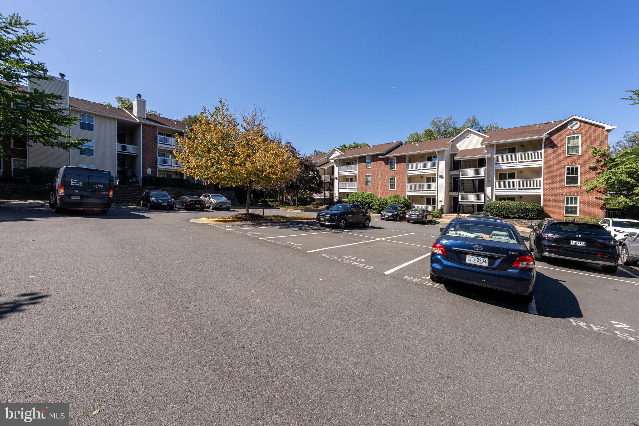 1539 Lincoln Way, Unit 302B McLean, VA 22102 - Photo 37 of 53 a car parked in front of a building