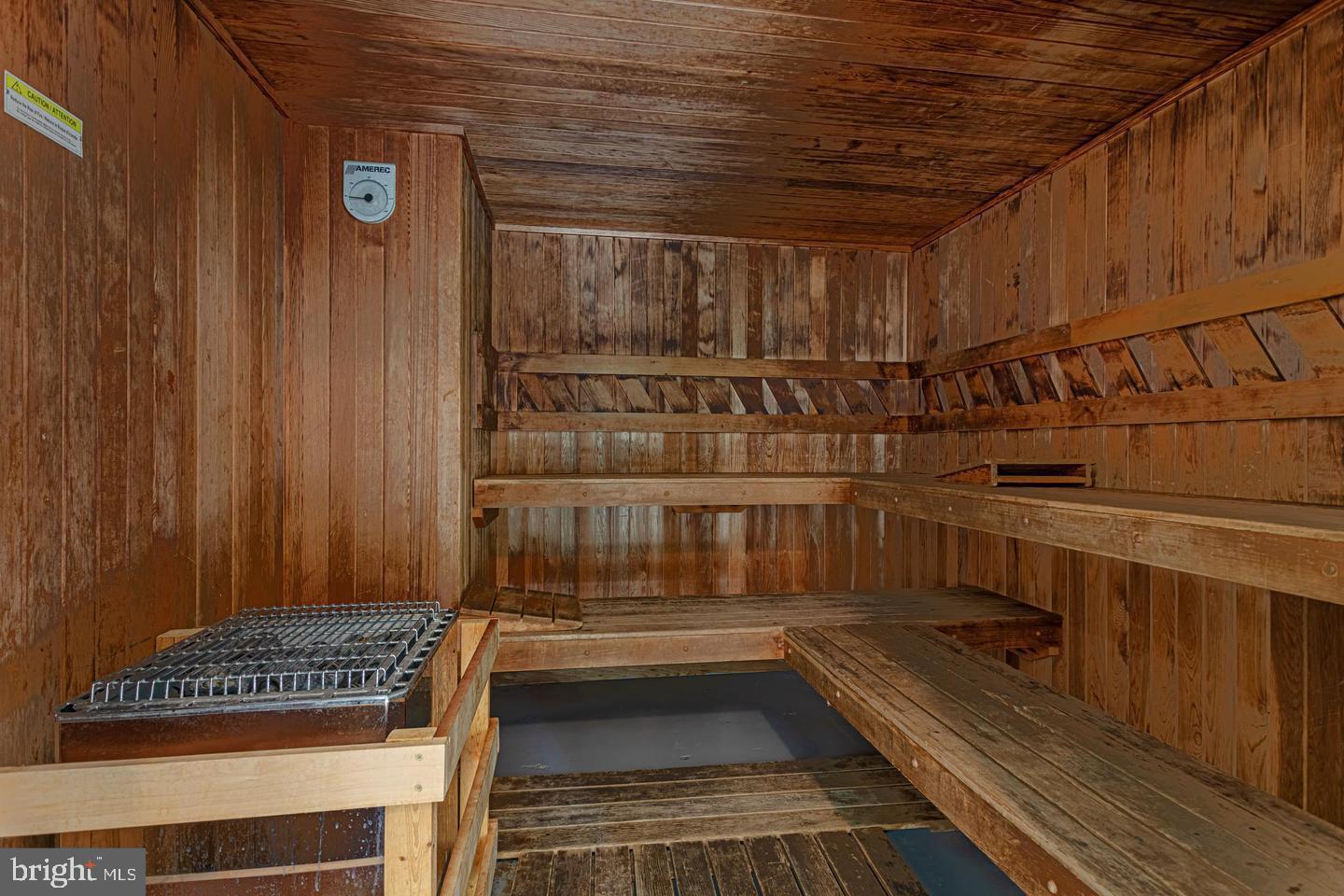 1539 Lincoln Way, Unit 302B McLean, VA 22102 - Photo 53 of 53 a view of entryway