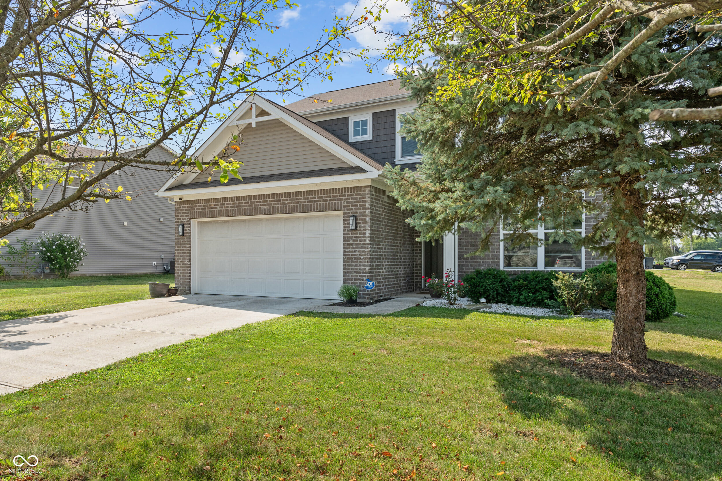 771 Penny Lane Pittsboro, IN 46167 - Photo 4 of 46