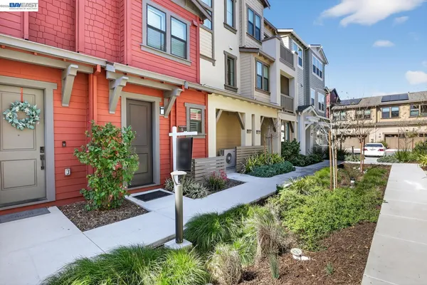 $1,100,000 | 922 Noble Fir Terrace, Unit 5, Sunnyvale, CA 94086