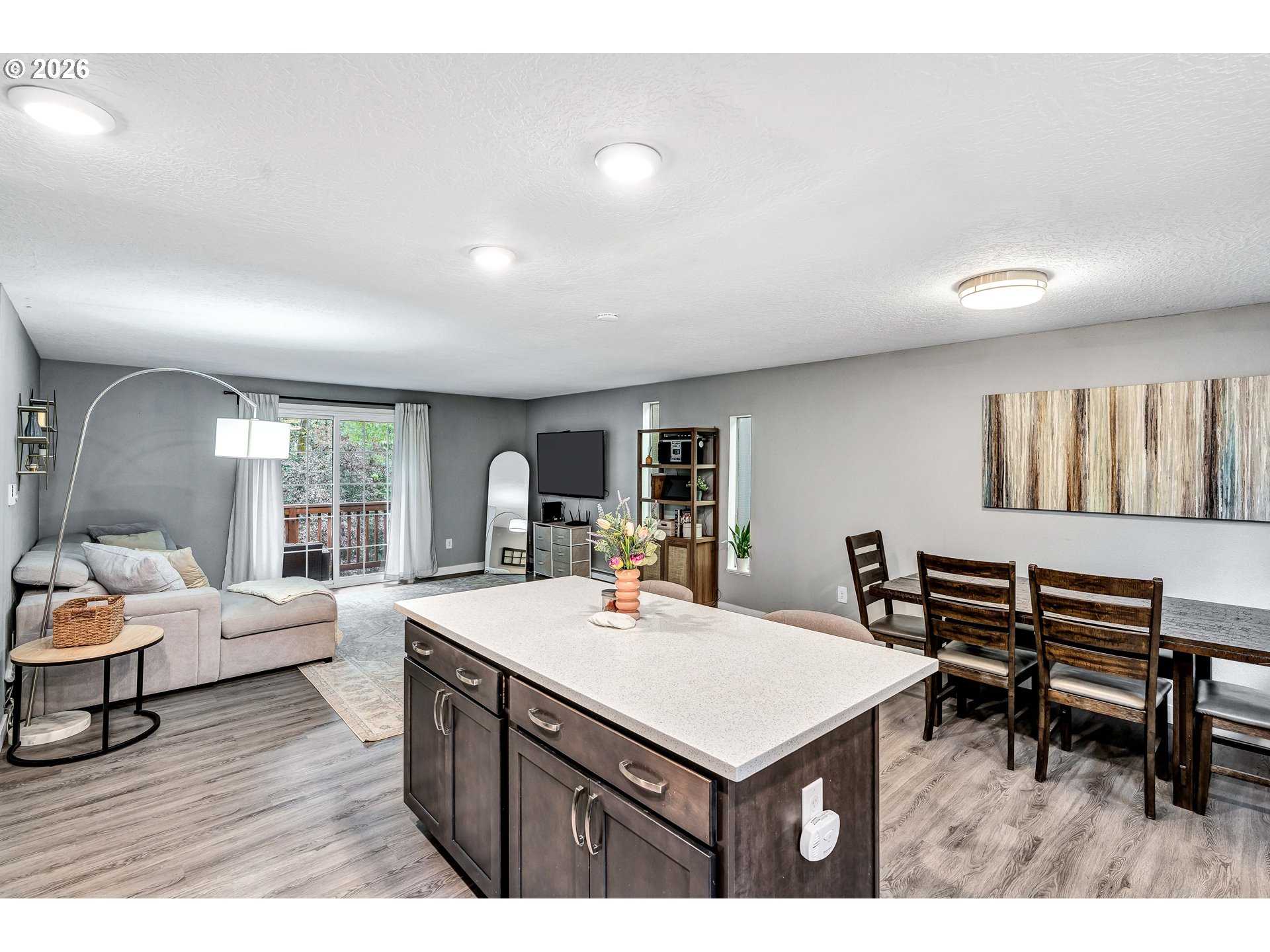 9505 Southwest 50th Avenue Portland, OR 97219 - Photo 14 of 35