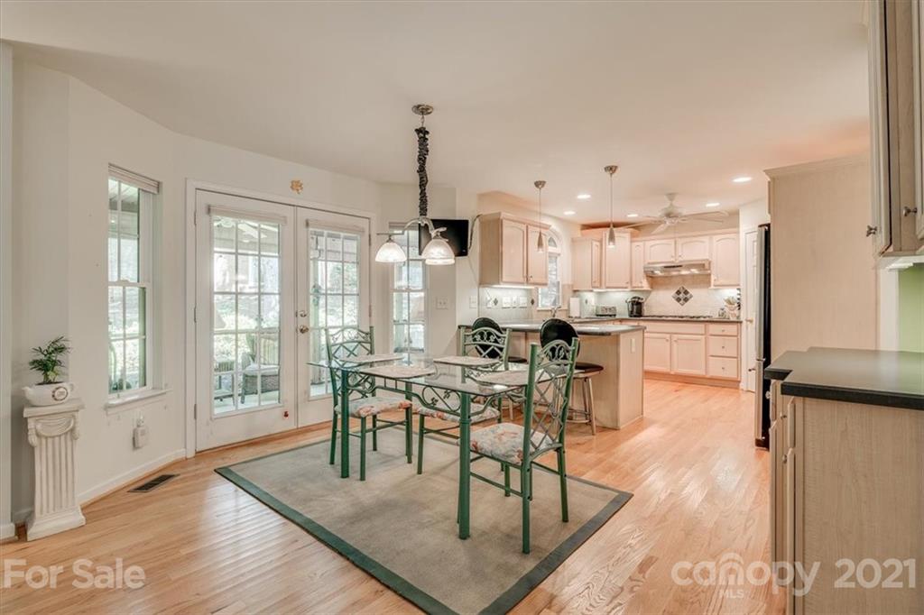 26059 Neptunes Landing Tega Cay, SC 29708 - Photo 21 of 46 Gallery Image 21