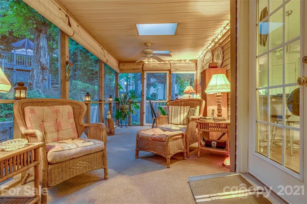 26059 Neptunes Landing Tega Cay, SC 29708 - Photo 4 of 46 Gallery Image 4