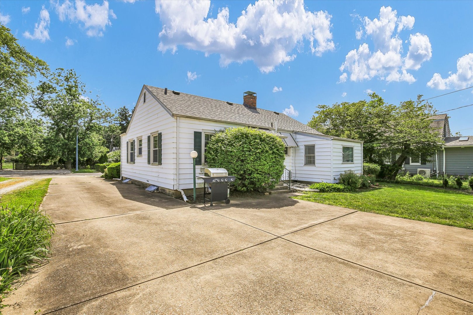 603 South Russell Street Champaign, IL 61821 - Photo 26 of 34