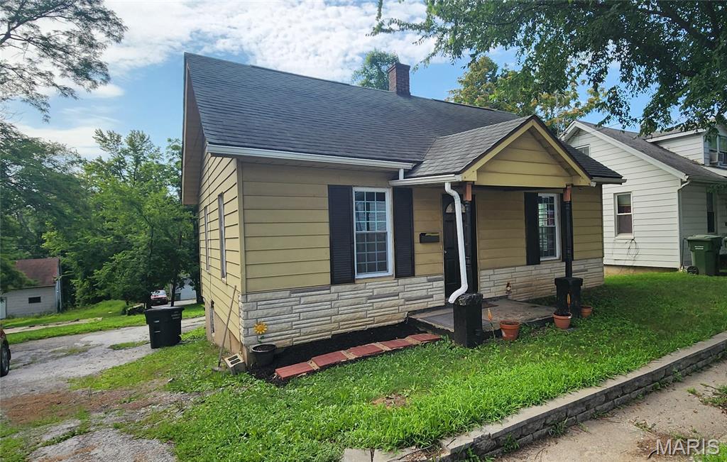 1510 State Street Chester, IL 62233 - Photo 2 of 30