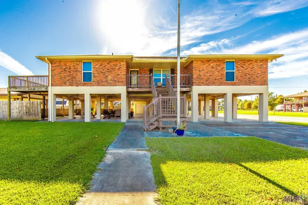 $260,000 | 113 South Central Boulevard, Chauvin, LA 70344