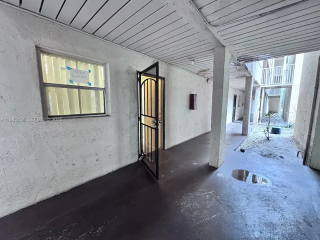 $1,350 | 2800 Northwest 56th Avenue, Unit E104, Lauderhill, FL 33313