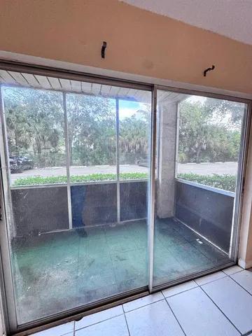 $1,350 | 2800 Northwest 56th Avenue, Unit E104, Lauderhill, FL 33313